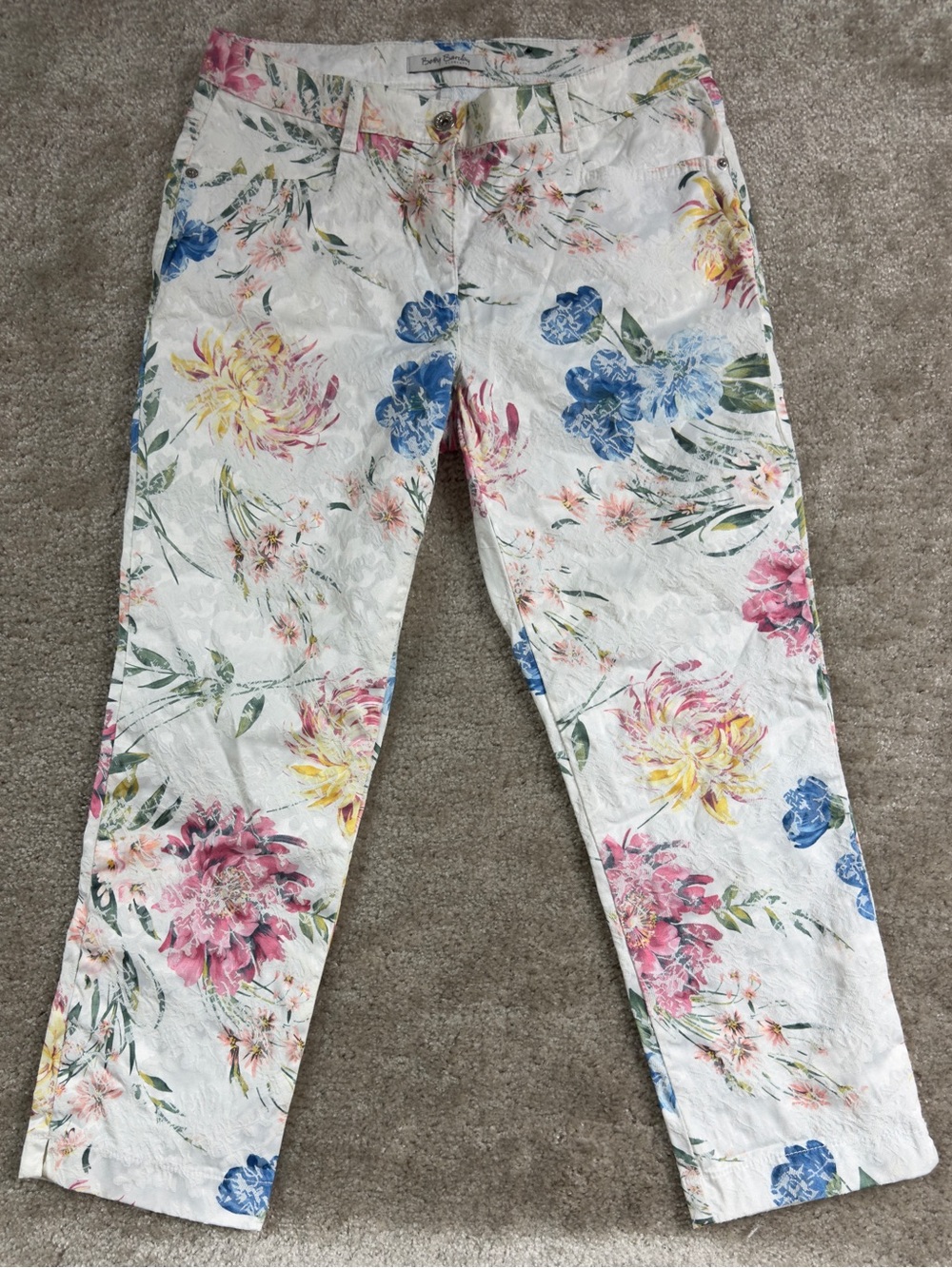 Betty Barclay Floral Cropped Jeans White Slim Leg Size 10 US / 38 EU